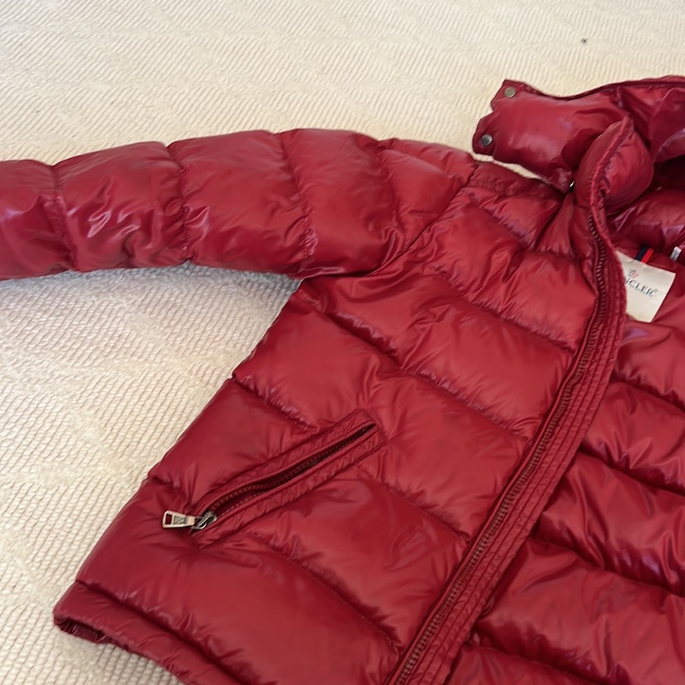 MONCLER red jacket - Picture 4 of 13